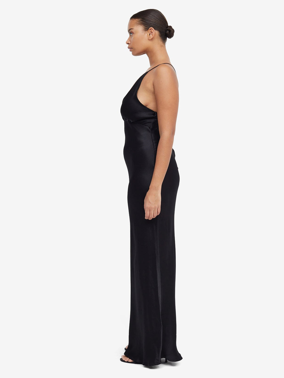 MOON DANCE V MAXI DRESS - BLACK