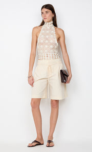 ASTRID BERMUDA SHORT - ECRU