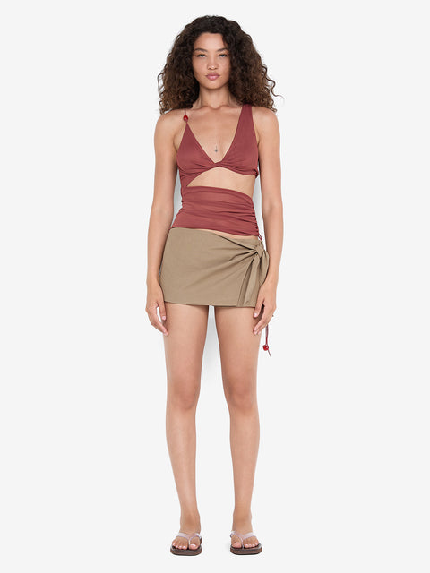 AYLA CUT OUT TOP - RUST