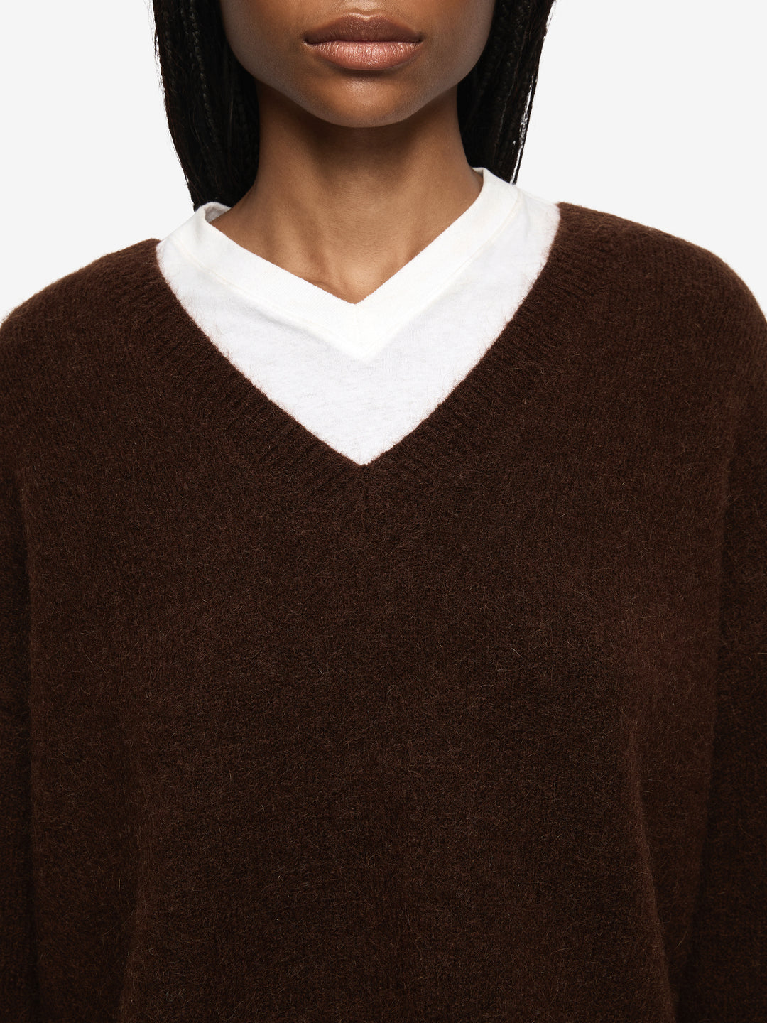 CAMPBELL V CROPPED JUMPER - DARK CHOCOLATE