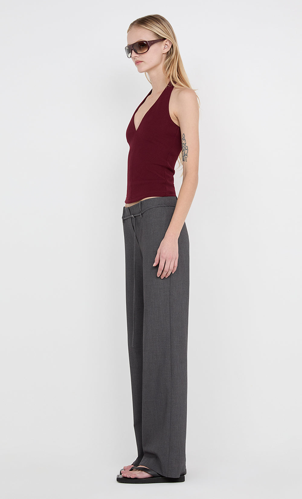 IONE HALTER TOP - PLUM