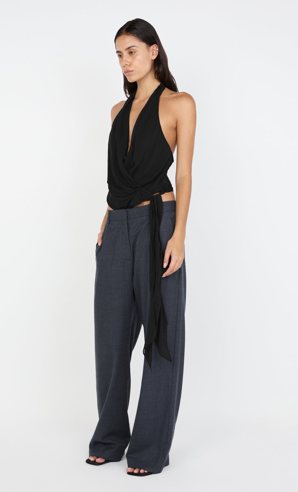 CELYSE HALTER TOP - BLACK