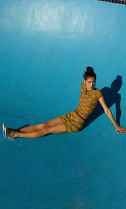 KEONI KNIT MINI SKIRT - CARAMEL HIBISCUS