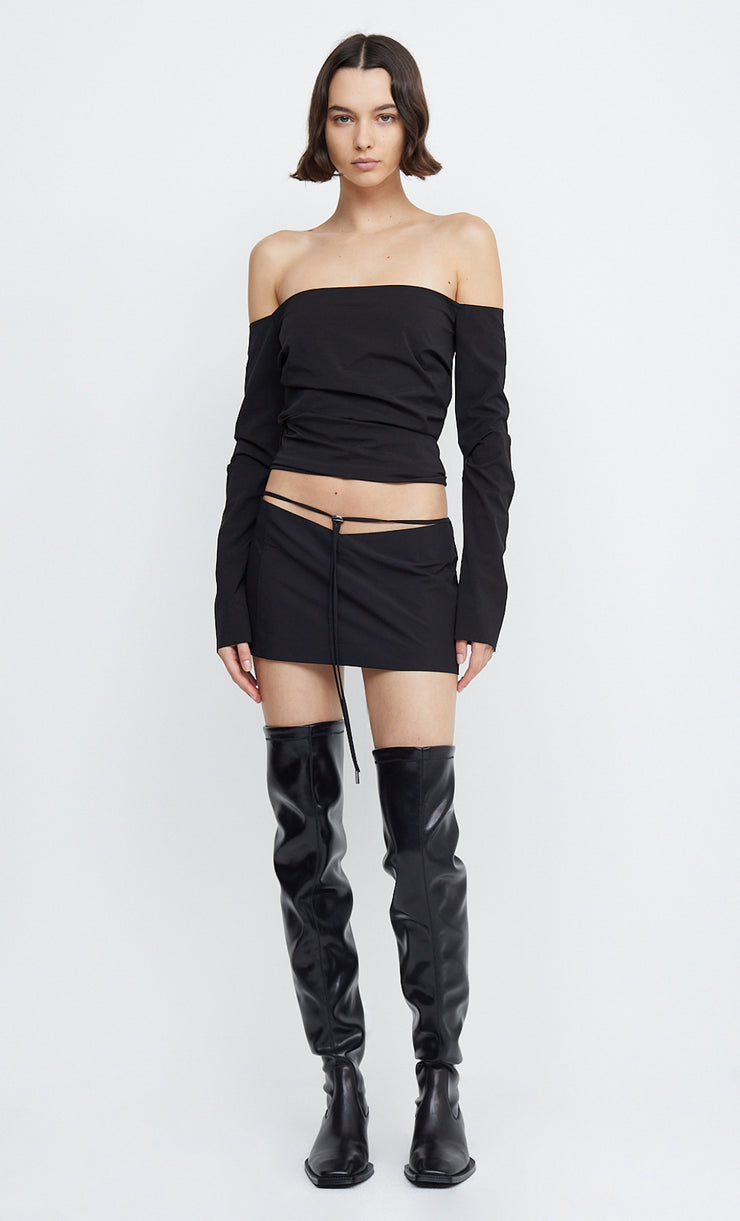 ZELIE OFF SHOULDER TOP - BLACK
