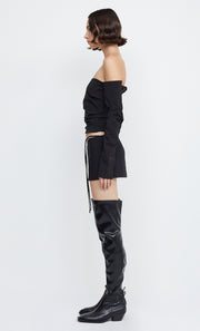 ZELIE OFF SHOULDER TOP - BLACK