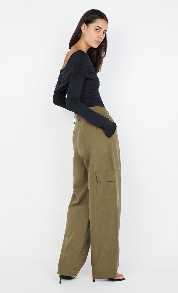 TILLIE DRAPE TOP - BLACK