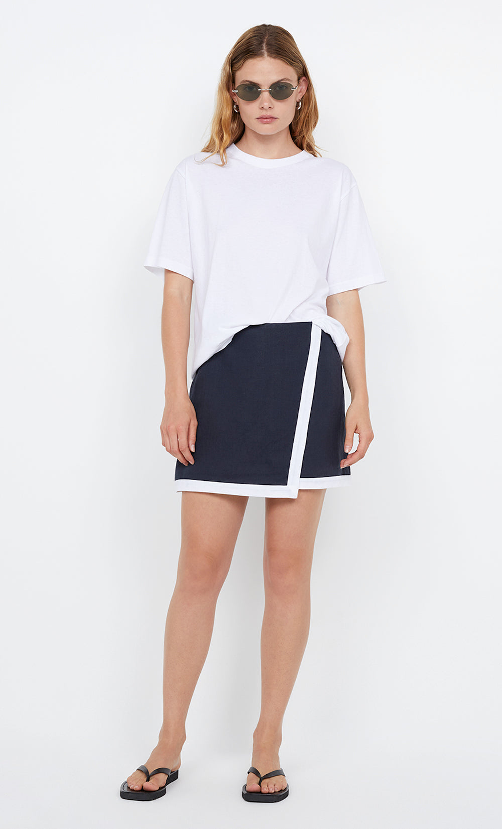ELYCE MINI SKIRT - INK/WHITE