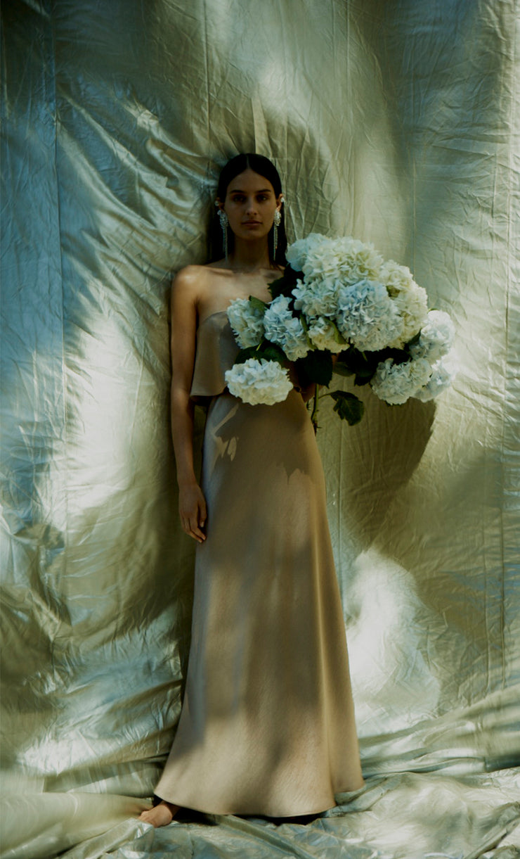 Garden-inspired Wedding Dress with Sheer Skirt Overlay | All Who Wander  Wedding Dresses
